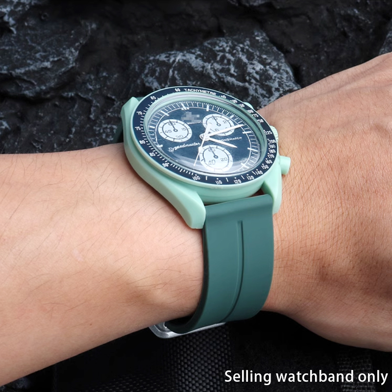 Smartwatch Watches For Women Branded - المغناطيسي هلام السيليكا سوار للرجال والنساء