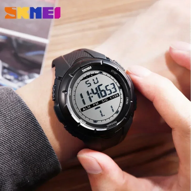 SKMEI 1025 الرجال الساعات العس - مراجعة Solar Powered Watch وسعره